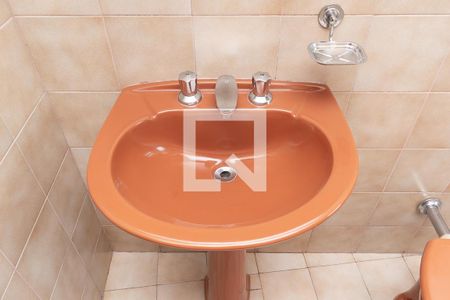 Casa para alugar com 340m², 3 quartos e 6 vagasBanheiro da Suíte 2