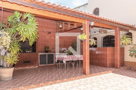 Casa para alugar com 340m², 3 quartos e 6 vagasÁrea da churrasqueira