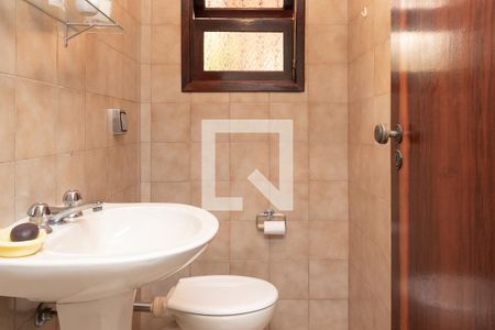 Casa para alugar com 340m², 3 quartos e 6 vagasBanheiro 4