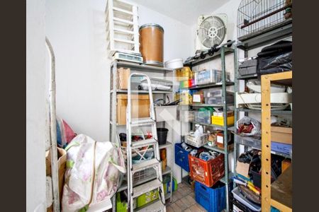 Casa à venda com 236m², 3 quartos e 4 vagas