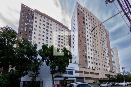 Apartamento à venda com 48m², 2 quartos e 1 vaga Apartamento à venda com 48m², 2 quartos e 1 vagaFachada