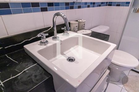 Apartamento para alugar com 77m², 3 quartos e 2 vagasBanheiro Social