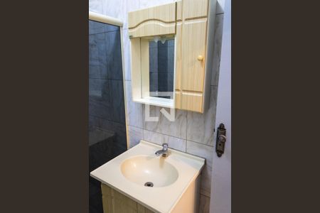 Casa de condomínio para alugar com 64m², 2 quartos e sem vagaBanheiro