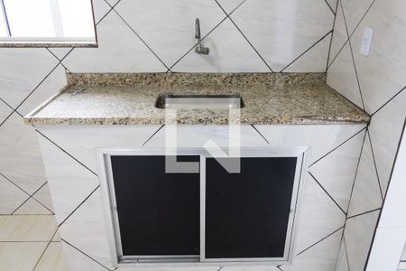 Casa de condomínio para alugar com 64m², 2 quartos e sem vagaCozinha e Área de Serviço