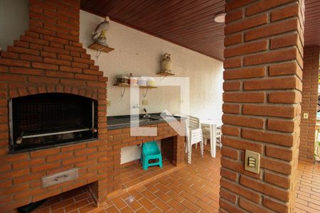 Casa à venda com 272m², 4 quartos e 5 vagas Casa à venda com 272m², 4 quartos e 5 vagasChurrasqueira