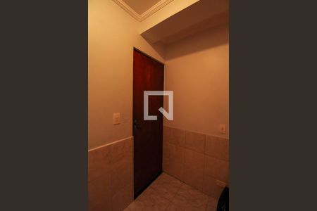 Casa à venda com 272m², 4 quartos e 5 vagas Casa à venda com 272m², 4 quartos e 5 vagasQuarto de Serviço