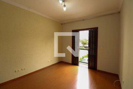 Casa à venda com 272m², 4 quartos e 5 vagas Casa à venda com 272m², 4 quartos e 5 vagasSuíte