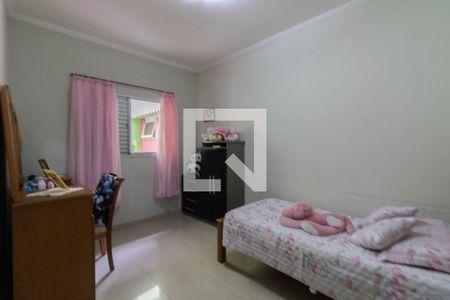 Casa à venda com 370m², 6 quartos e 3 vagas Casa à venda com 370m², 6 quartos e 3 vagasQuarto 2 - Casa 2