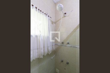 Casa à venda com 370m², 6 quartos e 3 vagas Casa à venda com 370m², 6 quartos e 3 vagasBanheiro