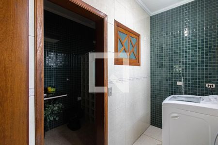 Casa à venda com 370m², 6 quartos e 3 vagas Casa à venda com 370m², 6 quartos e 3 vagasÁrea de Serviço