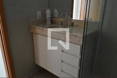 Apartamento à venda com 160m², 3 quartos e 2 vagasBanheiro da Suíte 1