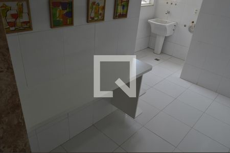 Apartamento à venda com 160m², 3 quartos e 2 vagasCozinha