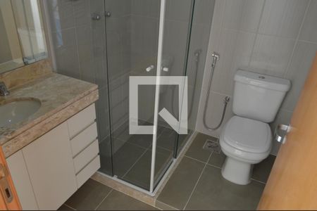 Apartamento à venda com 160m², 3 quartos e 2 vagasBanheiro da Suíte 1