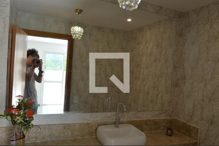 Apartamento à venda com 160m², 3 quartos e 2 vagasLavabo 2