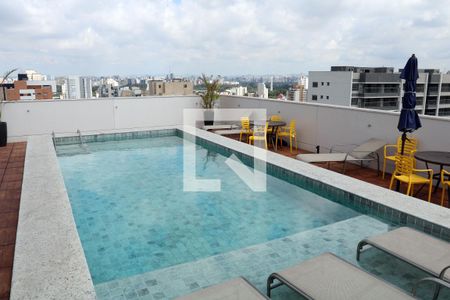 Studio para alugar com 25m², 1 quarto e sem vagaPiscina