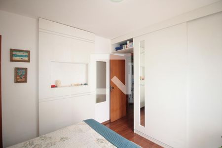 Suite de apartamento à venda com 3 quartos, 128m² em Indaiá, Belo Horizonte