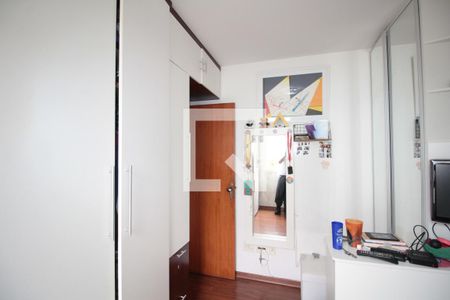 Apartamento à venda com 128m², 3 quartos e 2 vagasQuarto 2
