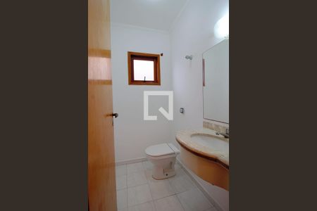 Casa à venda com 160m², 4 quartos e 2 vagas Casa à venda com 160m², 4 quartos e 2 vagasLavabo