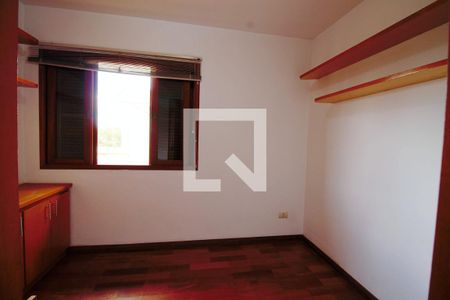 Casa à venda com 160m², 4 quartos e 2 vagas Casa à venda com 160m², 4 quartos e 2 vagasQuarto 4