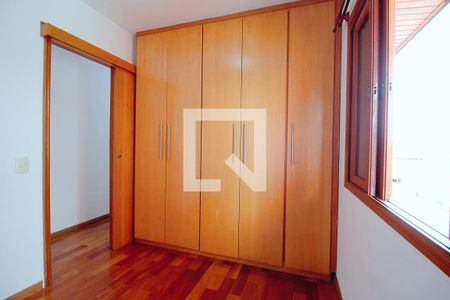 Casa à venda com 160m², 4 quartos e 2 vagas Casa à venda com 160m², 4 quartos e 2 vagasQuarto 3