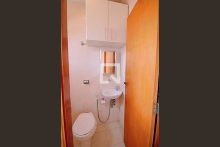 Casa à venda com 160m², 4 quartos e 2 vagas Casa à venda com 160m², 4 quartos e 2 vagasBanheiro de serviço