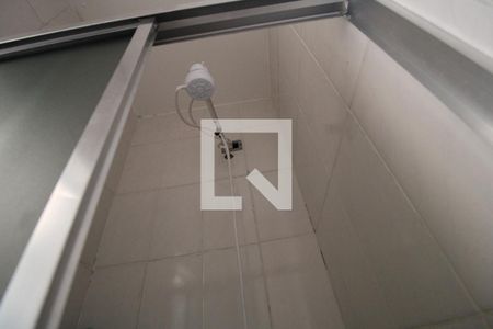 Chuveiro de casa para alugar com 1 quarto, 50m² em Vila Inglesa, São Paulo