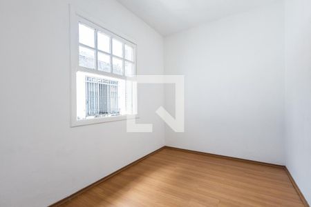 Quarto 2 de casa para alugar com 2 quartos, 80m² em Pinheiros, São Paulo