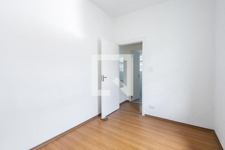 Quarto 2 de casa para alugar com 2 quartos, 80m² em Pinheiros, São Paulo