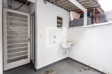 Casa para alugar com 80m², 2 quartos e 2 vagasÁrea de Serviço