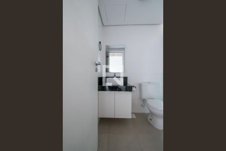 Banheiro de kitnet/studio para alugar com 1 quarto, 50m² em Camaquã, Porto Alegre