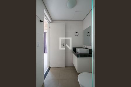 Banheiro de kitnet/studio à venda com 1 quarto, 50m² em Camaquã, Porto Alegre