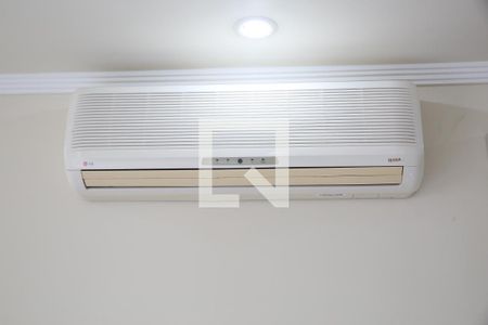 Detalhe Sala de apartamento para alugar com 2 quartos, 86m² em Cidade Ocian, Praia Grande