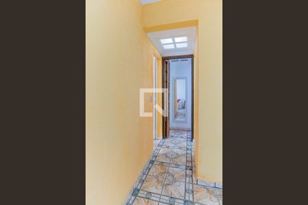 Corredor de apartamento à venda com 3 quartos, 72m² em Utinga, Santo André