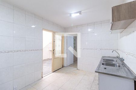 Casa à venda com 176m², 3 quartos e 2 vagasCozinha