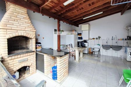 Casa à venda com 285m², 3 quartos e 5 vagas Casa à venda com 285m², 3 quartos e 5 vagasÁrea gourmet