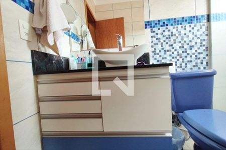 Casa à venda com 285m², 3 quartos e 5 vagas Casa à venda com 285m², 3 quartos e 5 vagasBanheiro social