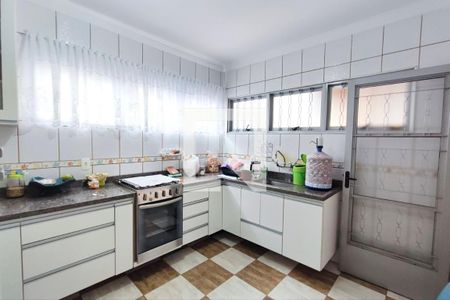 Casa à venda com 285m², 3 quartos e 5 vagas Casa à venda com 285m², 3 quartos e 5 vagasCozinha