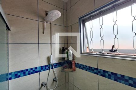 Casa à venda com 285m², 3 quartos e 5 vagas Casa à venda com 285m², 3 quartos e 5 vagasBanheiro social