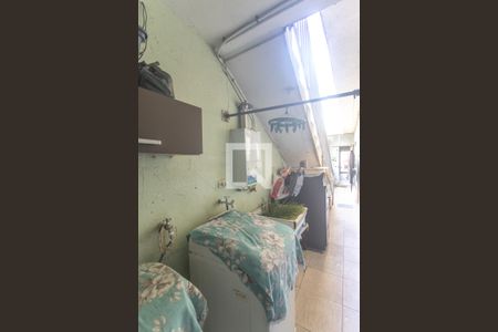 Casa à venda com 150m², 5 quartos e 2 vagasÁrea de serviço - casa 1