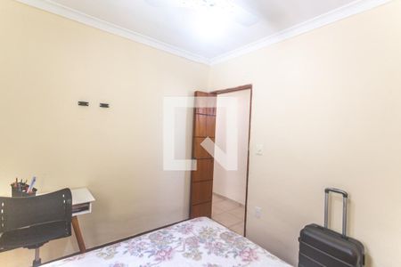 Casa à venda com 150m², 5 quartos e 2 vagasQuarto 3 - casa 2