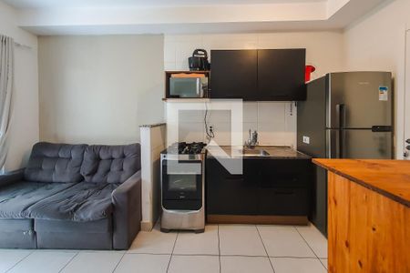 Sala Cozinha de apartamento para alugar com 1 quarto, 41m² em Cambuci, São Paulo