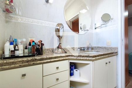 Apartamento à venda com 114m², 3 quartos e 1 vaga Apartamento à venda com 114m², 3 quartos e 1 vagaBanheiro suíte