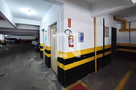 Apartamento à venda com 114m², 3 quartos e 1 vaga Apartamento à venda com 114m², 3 quartos e 1 vagaPLACA INSTALADA NO HALL DE ENTRADA