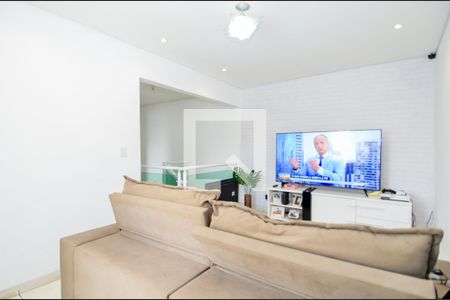 Sala de casa à venda com 3 quartos, 177m² em Jardim Moreira, Guarulhos