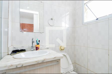 Casa à venda com 177m², 3 quartos e 3 vagasBanheiro da Suíte 1