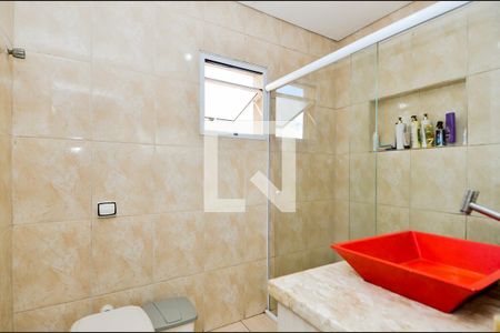 Casa à venda com 177m², 3 quartos e 3 vagasBanheiro da Suíte 2