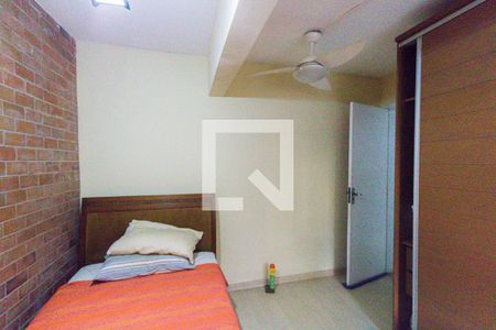 Casa de condomínio à venda com 350m², 5 quartos e 1 vagaQuarto 2