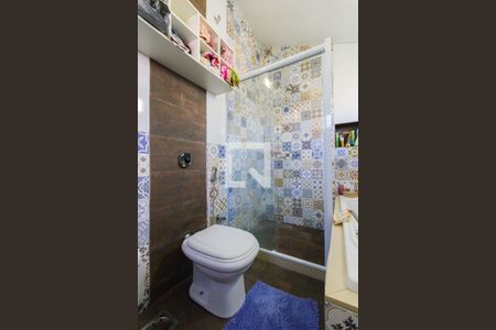 Casa de condomínio à venda com 350m², 5 quartos e 1 vagaBanheiro da Suíte