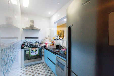 Casa de condomínio à venda com 350m², 5 quartos e 1 vagaCozinha