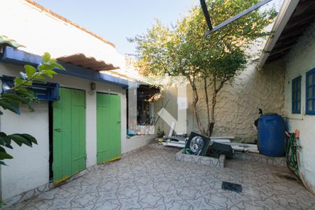 Casa de condomínio à venda com 350m², 5 quartos e 1 vagaQuintal